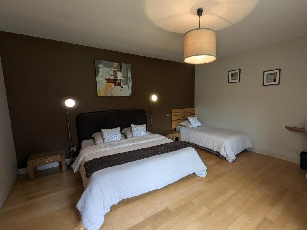 Au Saint-Amand Bed & Breakfast Poissons Exterior photo